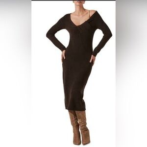 ASTR THE LABEL NAYA COLD SHOULDER LONG SLEEVE SWEATER DRESS IN BROWN SIZE XS